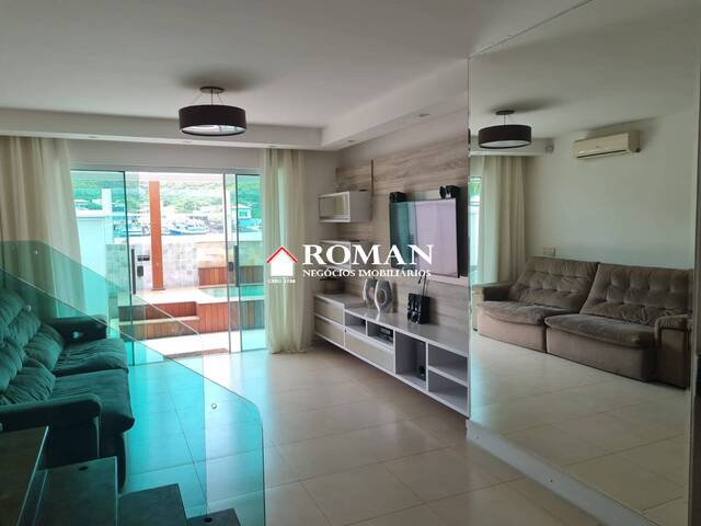 #5284 - Casa para Venda em Cabo Frio - RJ