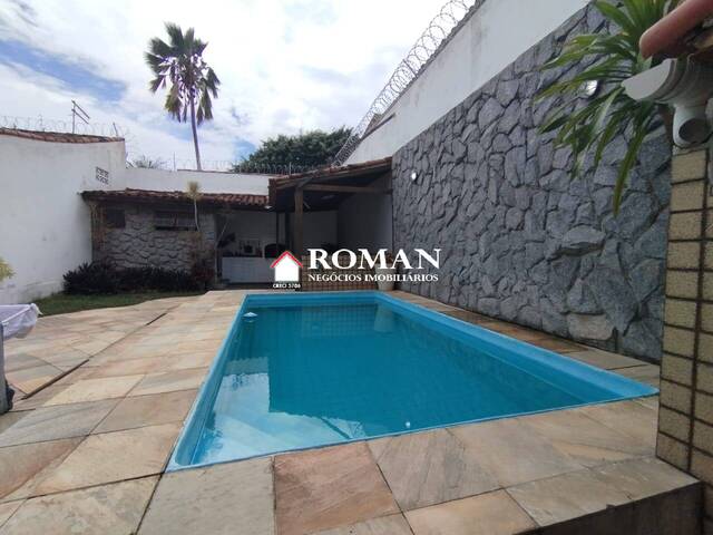 #5212 - Casa para Venda em Cabo Frio - RJ