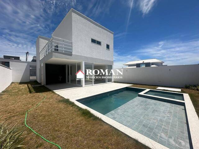 #5819 - Casa para Venda em Cabo Frio - RJ - 2