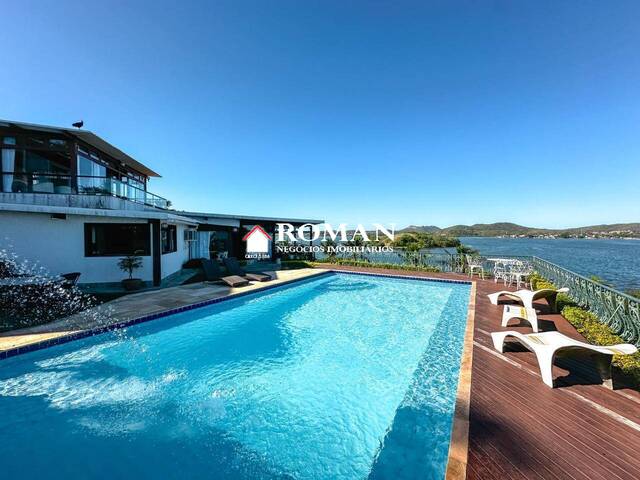 #5898 - Casa para Venda em Cabo Frio - RJ - 1