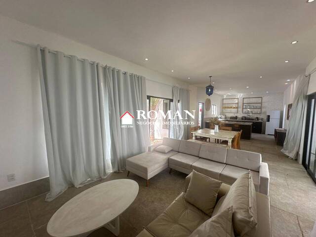 #5903 - Casa para Venda em Cabo Frio - RJ - 3