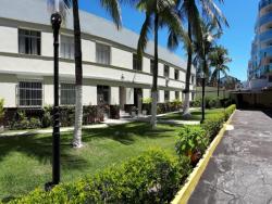 Casa em condomínio para Venda em Cabo Frio - 1