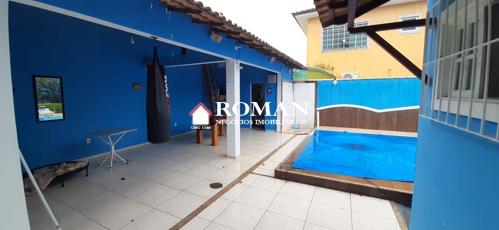 casa linear, cabo frio, palmeiras, venda