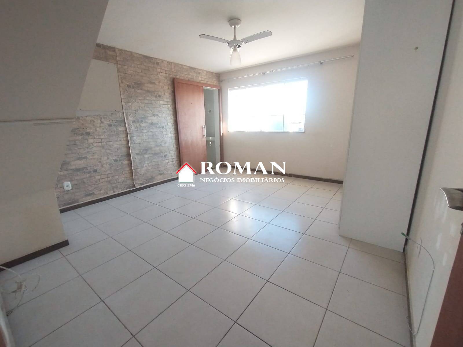 Sala comercial, Cabo Frio - Novo Portinho, locação.