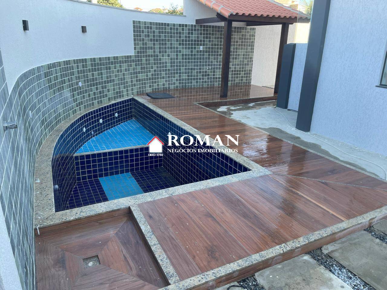 Casa no bairro Vila do Peró - Cabo Frio, venda