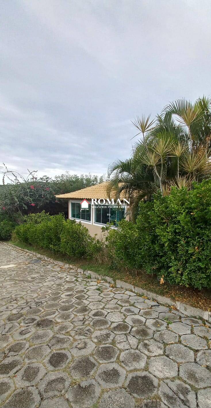 Casa independente no bairro Guriri, Cabo Frio - venda.