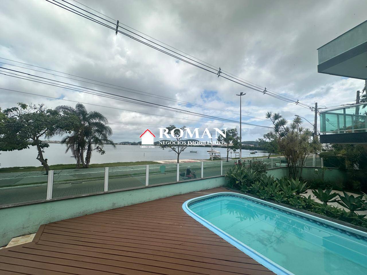 Casa no bairro Palmeiras, Cabo Frio - venda.